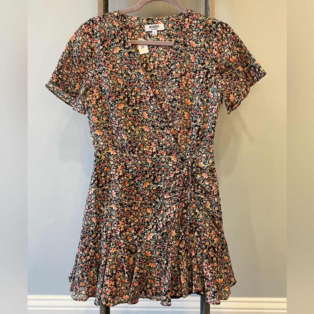 BB DAKOTA ditsy floral dress